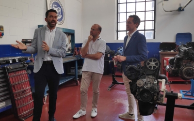 Les eines i la maquinària simulen al màxim l'equipament real d'un taller | Pau Duran